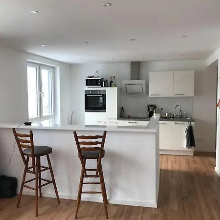 דירה Luxury Floor קאסל